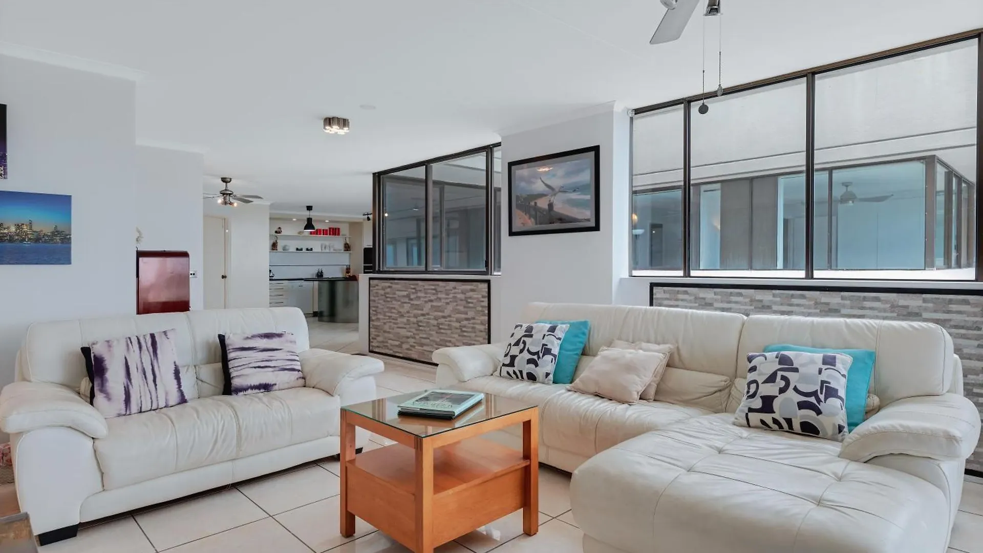 Maroochydore Riverfront Apartment Aparthotel