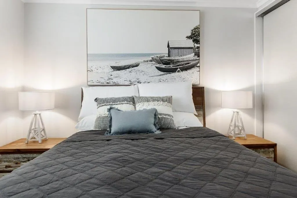Maroochydore Riverfront Apartment 0*,  Australia